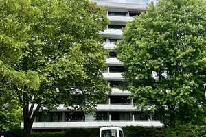 Wohnen mit Charakter: Gepflegtes Penthouse in Wiesbaden-Biebrich