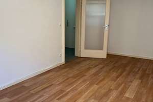 geräumiges 1-Zi. Apartment inkl. Mini-Küche - Harras/Sendling – Karwendelstraße 30, 81369 Untersendling, München – Vorschaubild 3