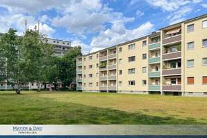 Möblierte 2 Zimmer-Wohnung mit großzügiger Sonnenloggia & Stellplatz in ruhiger Lage!  Obj. 10113 – Die vollständige Adresse der Immobilie erhältst du vom Anbieter., 13409 Reinickendorf (Ortsteil), Berlin – Vorschaubild 1