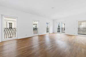 Traumhafte Duplexwohnung in den exklusiven Heinrich-Heine-Gärten – Die vollständige Adresse der Immobilie erhältst du vom Anbieter., 40549 Heerdt, Düsseldorf – Vorschaubild 19