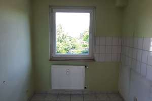 Über den Dächern von Fuhlenbrock: Gemütliche 2-Zimmer-Wohnung mit Balkon – Hans-Böckler-Straße 219, 46242 Fuhlenbrock, Bottrop – Vorschaubild 2