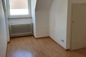 Gut geschnittene 3-Raum KDB-Wohnung im DG – Huttropstr. 52, 45138 Huttrop, Essen – Vorschaubild 5
