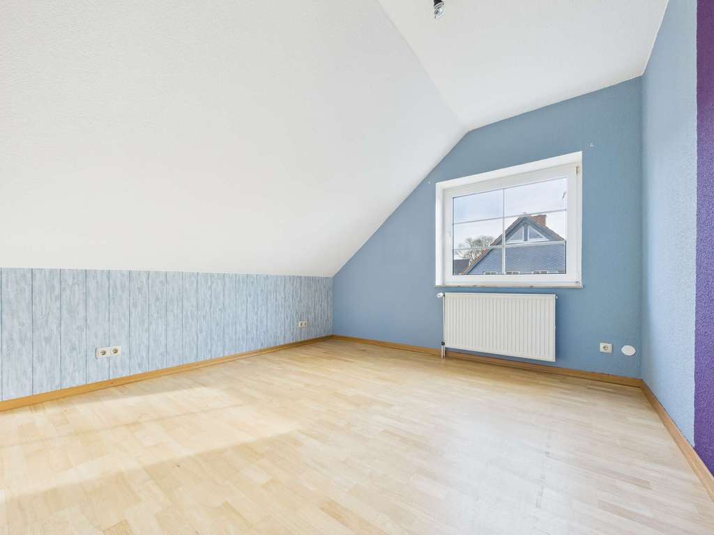 Immobilie in Lehre - Lichtdurchflutete Drei-Zimmer-Wohnung mit Balkon in Flechtorf! BJ Haus 1995, Gas-Etagenheizung 2021 - Bild 3