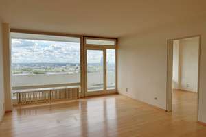 SKYLINE IM BLICK – Gut geschnittene 3-Zimmer-Wohnung mit Gestaltungspotenzial – 60385 Bornheim, Frankfurt am Main – Vorschaubild 3
