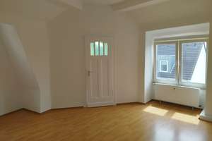 Heller Altbau mit Erker und viel Platz! – Die vollständige Adresse der Immobilie erhältst du vom Anbieter., 51379 Opladen, Leverkusen – Vorschaubild 4