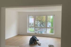 Großzügige 4-Zimmer-Wohnung mit Balkon, nach Sanierung – Beethovenstr. 36, 45128 Südviertel, Essen – Vorschaubild 2