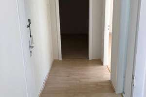 2 Zimmer, gr. Küche u. Wannenbad mit Fenster in Düsseldorf-Pempelfort – Moltkestrasse 86, 40479 Pempelfort, Düsseldorf – Vorschaubild 11