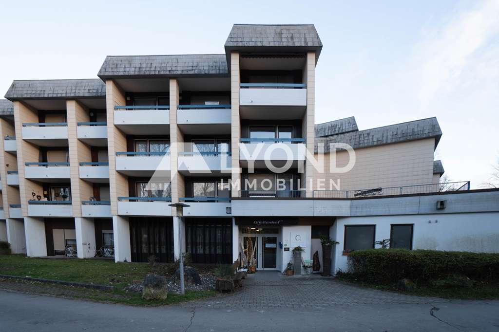 Immobilie in Bad Urach - Diese großzügige 1 Zimmer Wohnung sucht Sie als neuen Eigentümer! - Bild 0