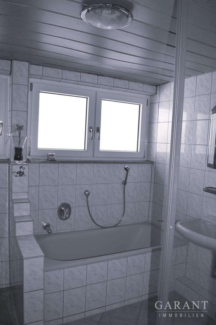 Immobilie in Wangen - Großzügige Wohnung mit zwei Balkonen und Blick ins Grüne! - Bild 6