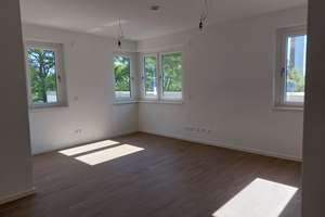 Helle 2-Zimmer-Neubauwohnung mit Balkon – ruhig & top angebunden nahe Prenzlauer Berg