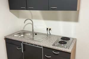 Sanierte 1 Raum DG mit EBK Wohnung Südvorstadt – Emilienstraße 8, 4107 Zentrum-Süd, Leipzig – Vorschaubild 4