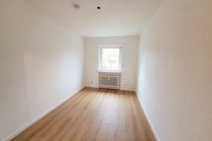 Helle und gepflegte 3-Zimmer-Wohnung mit West-Balkon in HD-Rohrbach – Die vollständige Adresse der Immobilie erhältst du vom Anbieter., 69126 Rohrbach, Heidelberg – Vorschaubild 9