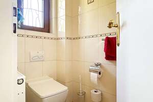Trier Ruwer: Freistehendes Einfamilienhaus, Garten, Garage, neues Badezimmer, sofort verfügbar – 54292 Ruwer/Eitelsbach, Trier – Vorschaubild 6