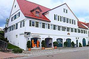 ARCHITEKTONISCHES HIGHLIGHT mit 412m² Wohn-/Nutzfläche und weiteren 550m² Ausbaupotenzial – Rems-Murr-Kreis – Vorschaubild 2