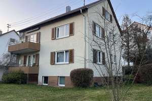 Attraktives Zweifamilienhaus in ruhiger Wohnlage von Remseck-Aldingen – vielseitig nutzbar! – Die vollständige Adresse der Immobilie erhältst du vom Anbieter., 71686 Remseck am Neckar – Vorschaubild 1