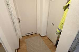 Helle 3-Zimmer-Wohnung mit Balkon in Essen-Frohnhausen – ab 01.08. verfügbar. Küche ist verkauft. – Osnabrücker Straße 12, 45145 Frohnhausen, Essen – Vorschaubild 8
