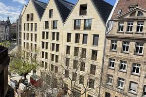Urban Living über den Dächern von Stuttgart – Perfekt für Nachtschwärmer – Eberhardstraße 49, 70173 Rathaus, Stuttgart – Vorschaubild 1