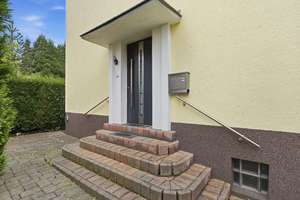Traumhaus für Familien & Mehrgenerationenwohnen in Bestlage von Wattenscheid – direkt am Stadtgarten – Die vollständige Adresse der Immobilie erhältst du vom Anbieter., 44866 Wattenscheid-Mitte, Bochum – Vorschaubild 3