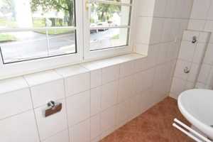 **Tolle Wohnung im Heimgarten mit Tageslichtbad Balkon und Einbauküche** – Heimgarten 44, 9127 Chemnitz – Vorschaubild 11