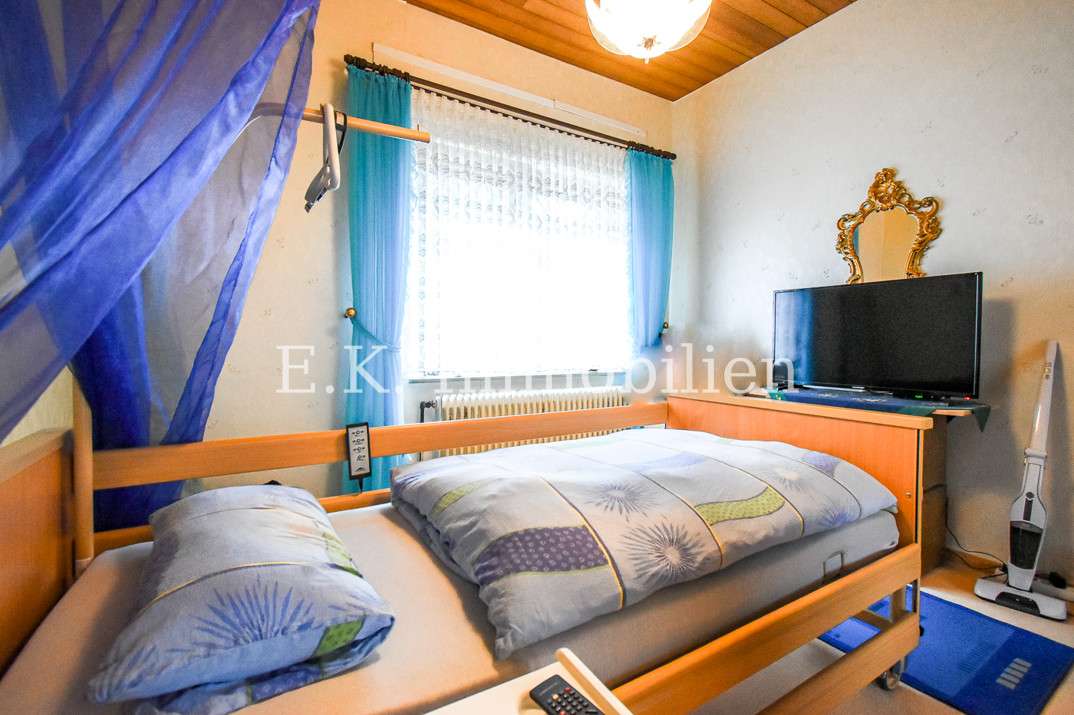 Immobilie in Rhauderfehn - *** Einfamilienhaus im Ortskern **** - Bild 16