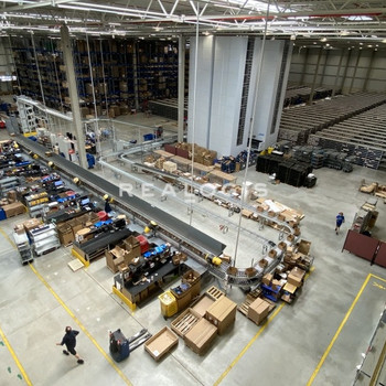 Hochwertige Industrie-/Logistikhalle auf Rampenniveau zu vermieten!
