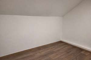 3-Zimmer-Dachgeschosswohnung in Kupferdreh – Die vollständige Adresse der Immobilie erhältst du vom Anbieter., 45257 Kupferdreh, Essen – Vorschaubild 9