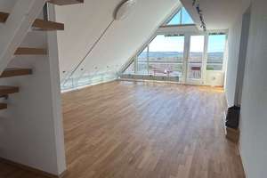 Exklusive Maisonette-Penthousewohnung mit großer sonniger  Panorama-Dachterrasse im Kölner-Westen!