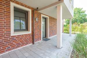 Moderne Terrassenwohnung in idyllischer Höhenlage – Architektonischer Komfort trifft Naturnähe – Die vollständige Adresse der Immobilie erhältst du vom Anbieter., 53127 Ippendorf, Bonn – Vorschaubild 2