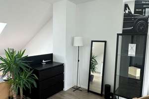 Exklusiv möbliertes Apartment in Uni-Nähe Wuppertal – Südstrasse 72, 42119 Elberfeld, Wuppertal – Vorschaubild 2