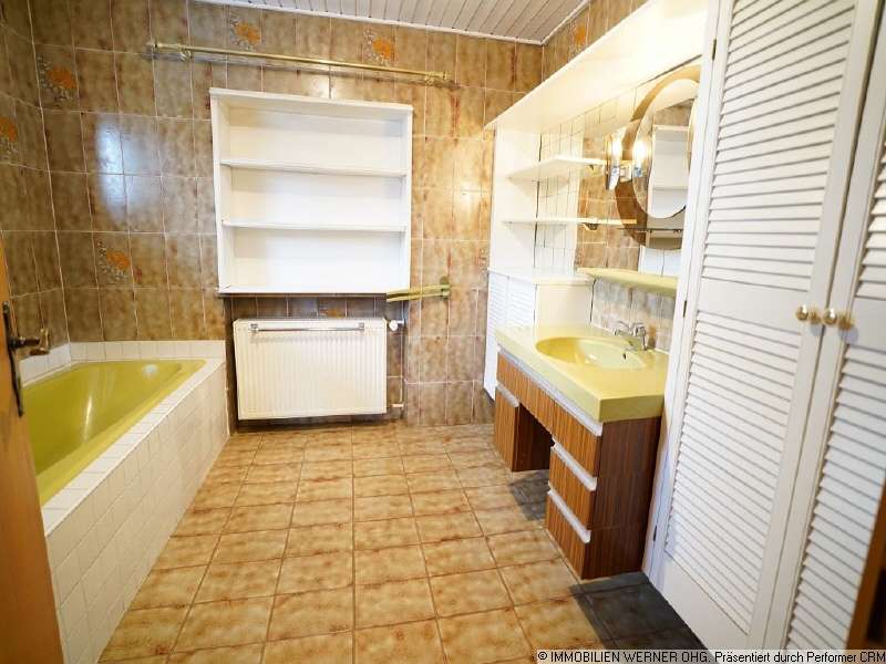 Immobilie in Feldkirchen-Westerham - ***Perfekt für 2-Generationen-Wohnen * Gute Lage! * ZFH ähnl. DH mit großzügigem Grundstück*** - Bild 10