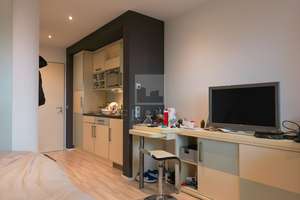 Property thumbnail 3