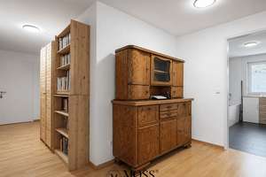 Helle 2-Zimmer-Wohnung, 70 m², BJ 2010, Balkon, TG & Aufzug in Freiburg ab Nov. Leerstehend – 79114 Betzenhausen-Bischofslinde, Freiburg im Breisgau – Vorschaubild 9