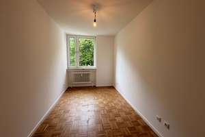 3.5-Zimmer-Apartment mit Balkon und 2 Bädern in München-Freischützstraße  – Freischützstraße 33, 81927 Englschalking, München – Vorschaubild 3