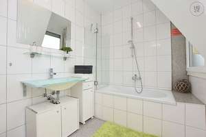 Modern möblierte Wohnung mit Internet in Stuttgart Bad Cannstatt – Die vollständige Adresse der Immobilie erhältst du vom Anbieter., 70374 Schmidener Vorstadt, Stuttgart – Vorschaubild 4