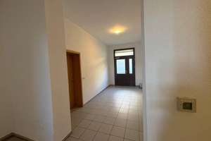 Altbaucharme & Sonnenbalkon – Ihr neues Zuhause im Denkmal – Die vollständige Adresse der Immobilie erhältst du vom Anbieter., 9113 Schloßchemnitz, Chemnitz – Vorschaubild 3