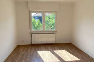 Helle renovierte 4-ZKB Wohnung in verkehrsgünstiger Lage – Leipziger Straße 73, 66113 Malstatt, Saarbrücken – Vorschaubild 3