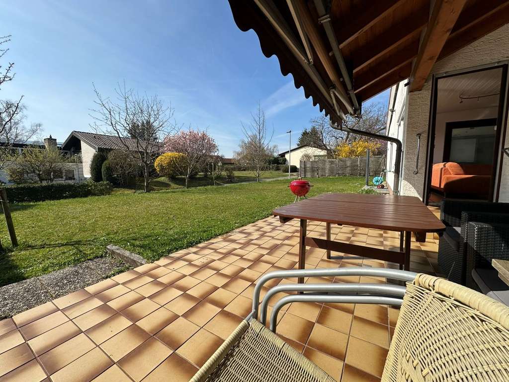 Immobilie in Weilheim an der Teck - Wohnhaus mit Einliegerwohnungslösung - Bild 1