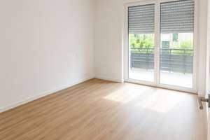 47121/43 Exklusive 5-Zimmer-Neubauwohnung mit großer Terrasse mit Gartenanteil in Düsseldorf-Rath! – Am Gatherhof 49B, 40472 Rath, Düsseldorf – Vorschaubild 9