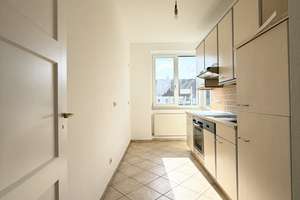Kapitalanlage oder Eigennutzung! Gepflegte 3-Zimmer-Wohnung mit Balkon, Einbauküche & neuer Heizung – Die vollständige Adresse der Immobilie erhältst du vom Anbieter., 30655 Groß-Buchholz, Hannover – Vorschaubild 4