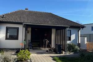 Freihstehender Bungalow mit Sommerhaus und Garage auf großem Grundstück - Maklerfrei! – Broichstraße 6a, 50170 Kerpen – Vorschaubild 3