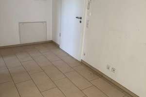 TOP EG-Wohnung mit EBK,  Terrasse und Garage in ruhiger Lage von Essen-Borbeck – Kesselstraße 52, 45355 Bochold, Essen – Vorschaubild 6