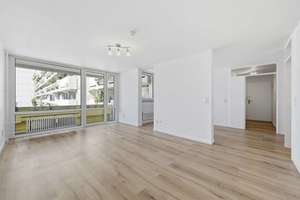 A&O: Urban. Stilvoll. Wertbeständig. Sanierte 3-Zi.-WHG mit Balkon und TG-Stellplatz – Die vollständige Adresse der Immobilie erhältst du vom Anbieter., 80993 Alt-Moosach, München – Vorschaubild 2