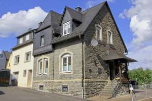 Ein Stück Moselgeschichte zum Wohnen und Wohlfühlen! – Laugasse 22, 56841 Traben-Trarbach – Vorschaubild 3