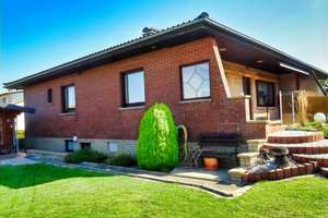 gepflegter modernisierter Bungalow mit Vollkeller – Die vollständige Adresse der Immobilie erhältst du vom Anbieter., 31655 Stadthagen – Vorschaubild 2