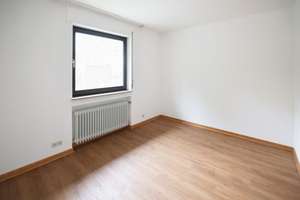 Attraktives Einfamilienhaus mit Terrasse, Garten und Doppelgarage in ruhiger Ausblicklage in Koblenz – Die vollständige Adresse der Immobilie erhältst du vom Anbieter., 56076 Pfaffendorfer Höhe, Koblenz – Vorschaubild 12