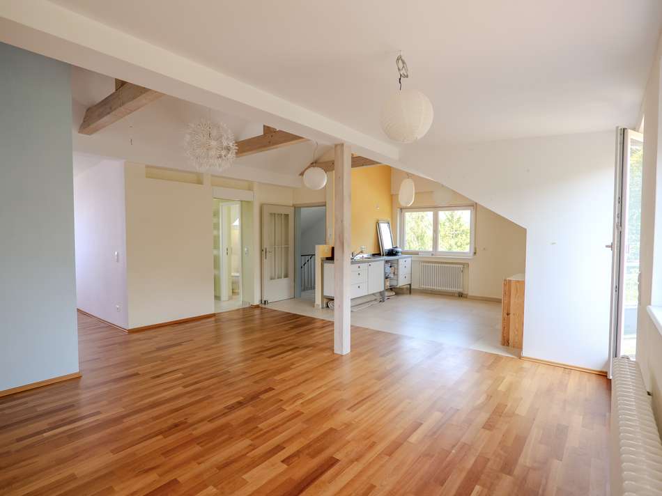 Wohnzimmer DG