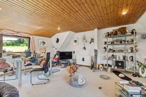 Angeb. flexibl. nutzbares Wohnhaus mit ELW, Garage & großem Sonnengarten – Die vollständige Adresse der Immobilie erhältst du vom Anbieter., 57074 Siegen, Siegen – Vorschaubild 17