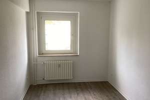 Wohnen im modernisierten Zuhause- günstige 2 Zimmerwohnung – Kufsteiner Str. 17, 45899 Horst, Gelsenkirchen – Vorschaubild 4