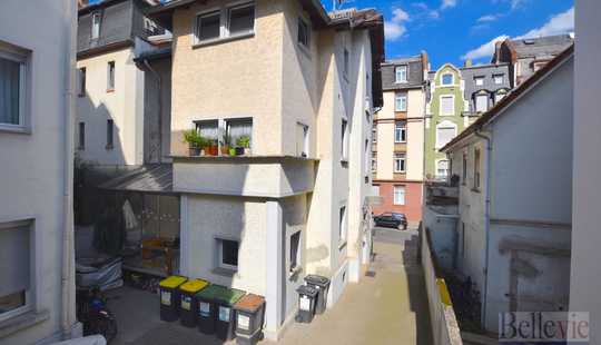 Bild von Kapitalanlage in Top-Lage! 2 MFH auf einem Grundstück mit 7 Wohnungen in Frankfurt-Bornheim