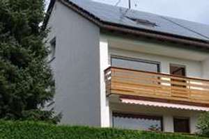 schöne und ruhig gelegene Doppelhaushälfte mit Garten, Terrasse und Balkon – Die vollständige Adresse der Immobilie erhältst du vom Anbieter., 86497 Horgau – Vorschaubild 1
